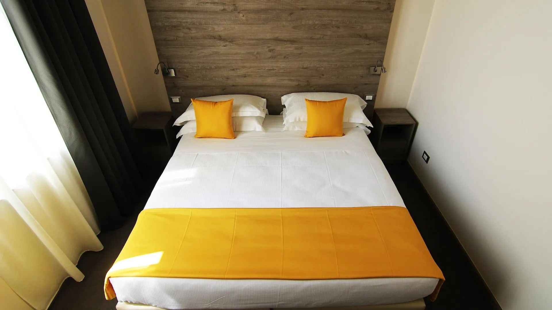 ***  Sole Hotel Verona Italy